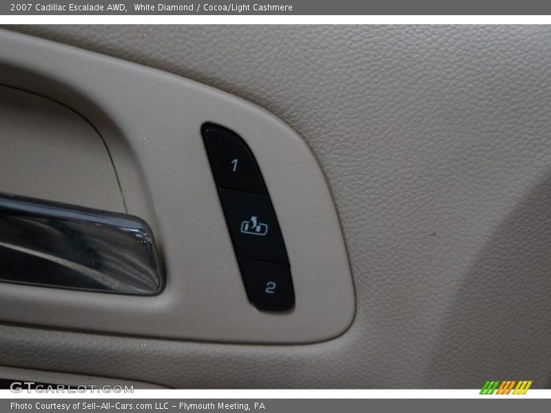 White Diamond / Cocoa/Light Cashmere 2007 Cadillac Escalade AWD