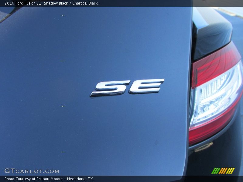 Shadow Black / Charcoal Black 2016 Ford Fusion SE