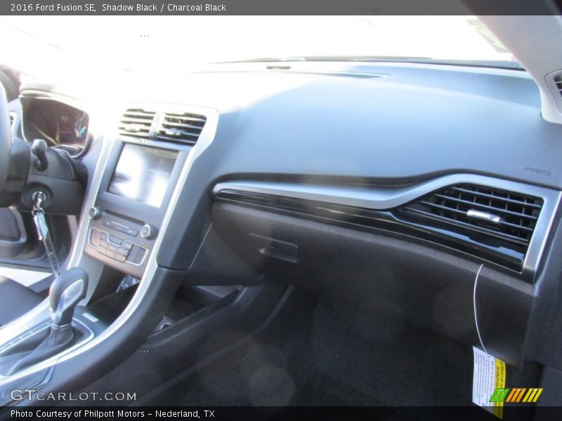 Shadow Black / Charcoal Black 2016 Ford Fusion SE