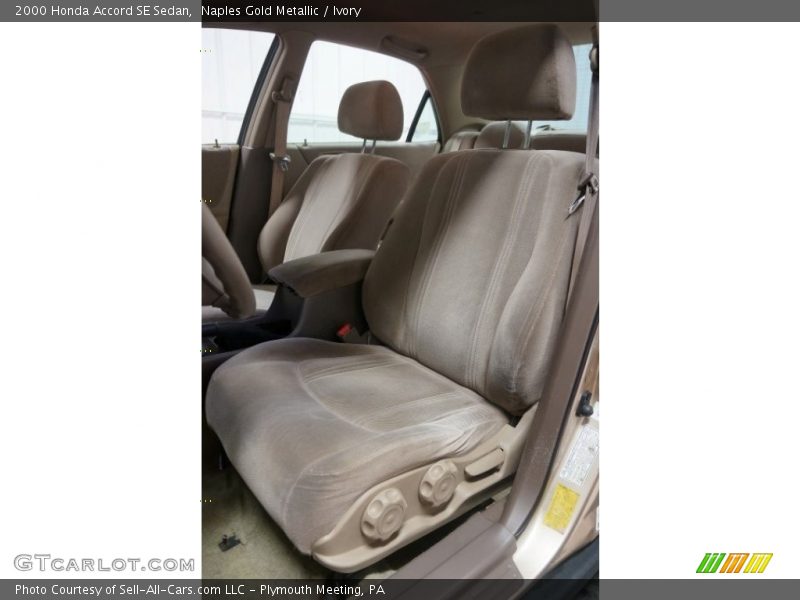 Naples Gold Metallic / Ivory 2000 Honda Accord SE Sedan