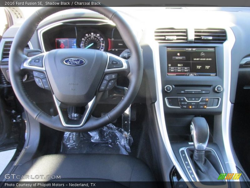 Shadow Black / Charcoal Black 2016 Ford Fusion SE