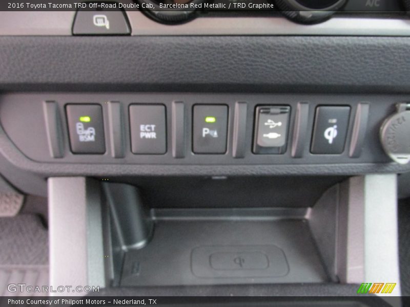 Controls of 2016 Tacoma TRD Off-Road Double Cab