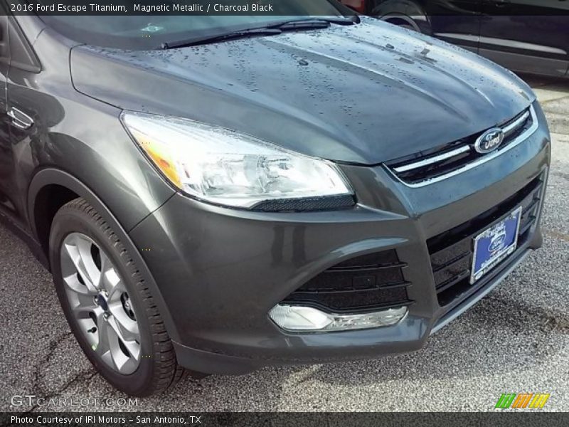 Magnetic Metallic / Charcoal Black 2016 Ford Escape Titanium