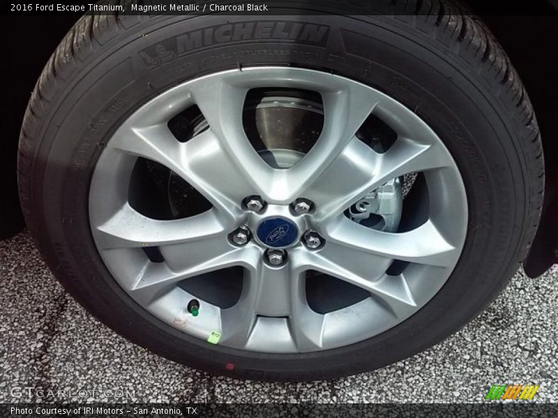 Magnetic Metallic / Charcoal Black 2016 Ford Escape Titanium