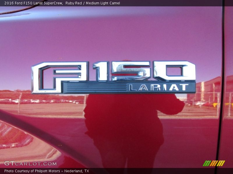 Ruby Red / Medium Light Camel 2016 Ford F150 Lariat SuperCrew