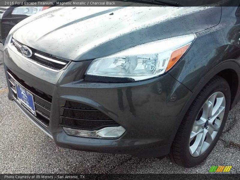 Magnetic Metallic / Charcoal Black 2016 Ford Escape Titanium