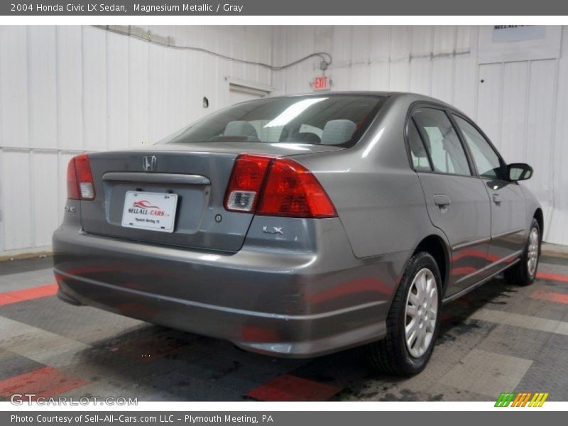 Magnesium Metallic / Gray 2004 Honda Civic LX Sedan