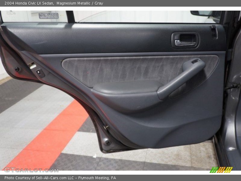 Magnesium Metallic / Gray 2004 Honda Civic LX Sedan