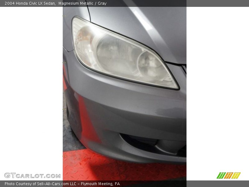 Magnesium Metallic / Gray 2004 Honda Civic LX Sedan