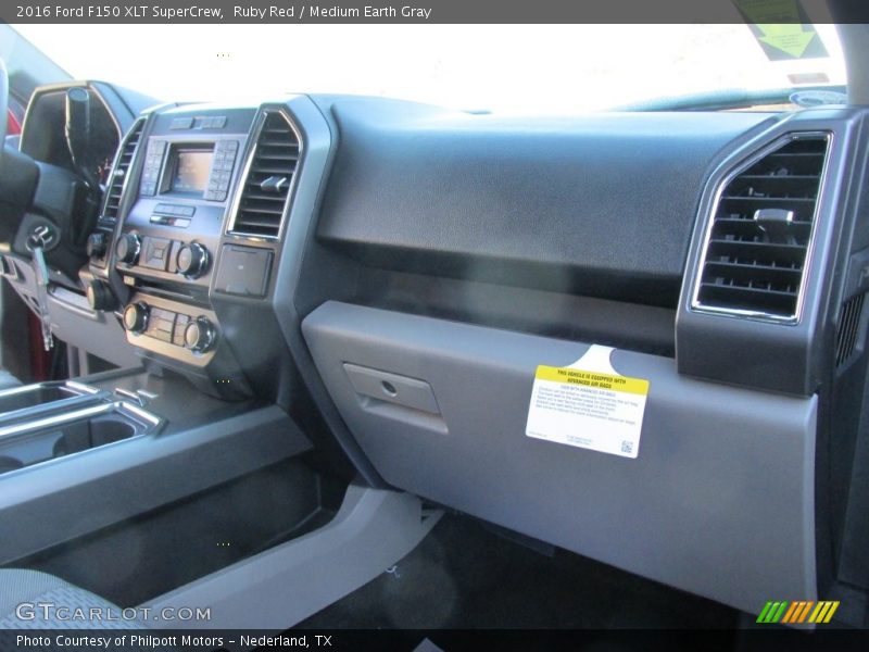 Ruby Red / Medium Earth Gray 2016 Ford F150 XLT SuperCrew