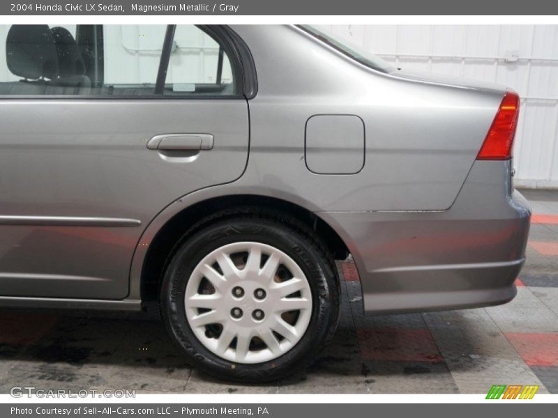 Magnesium Metallic / Gray 2004 Honda Civic LX Sedan