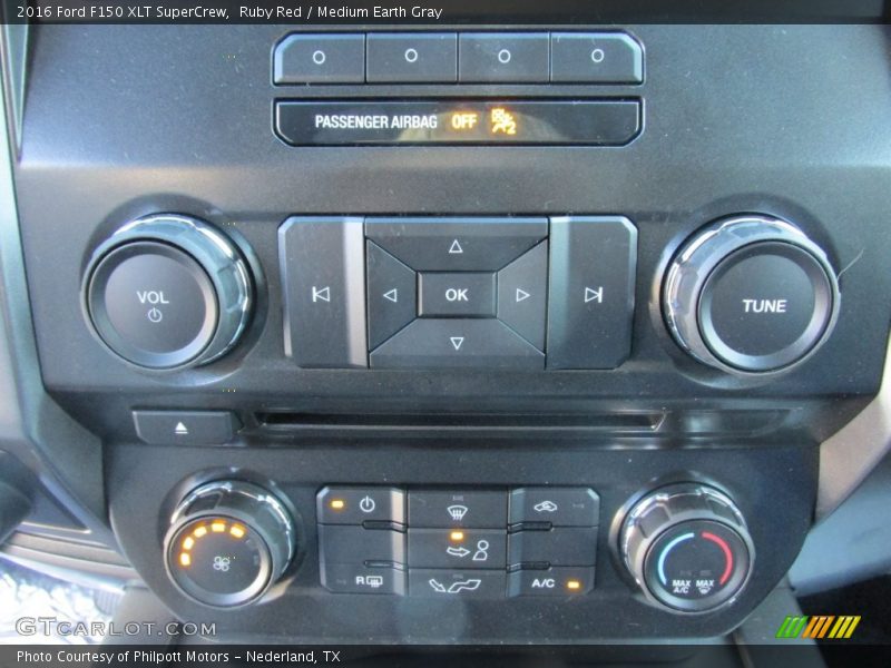 Ruby Red / Medium Earth Gray 2016 Ford F150 XLT SuperCrew