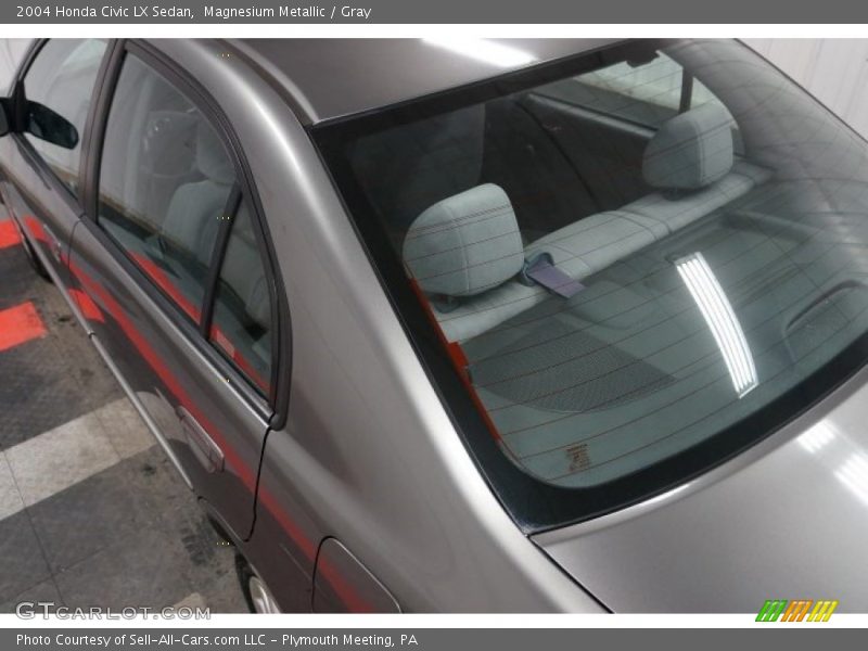 Magnesium Metallic / Gray 2004 Honda Civic LX Sedan