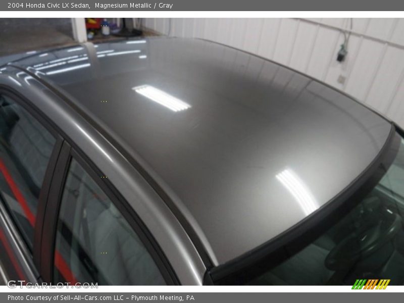 Magnesium Metallic / Gray 2004 Honda Civic LX Sedan