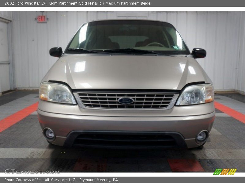 Light Parchment Gold Metallic / Medium Parchment Beige 2002 Ford Windstar LX
