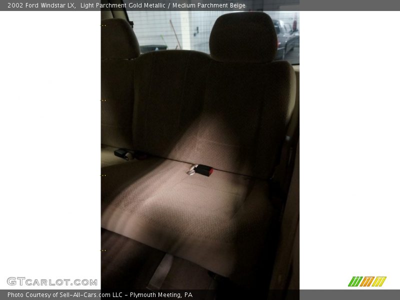 Light Parchment Gold Metallic / Medium Parchment Beige 2002 Ford Windstar LX