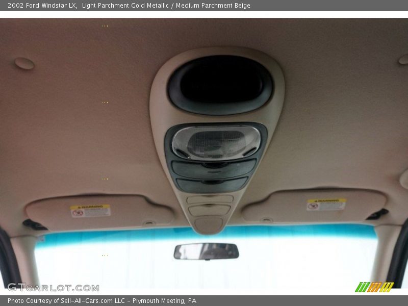 Light Parchment Gold Metallic / Medium Parchment Beige 2002 Ford Windstar LX