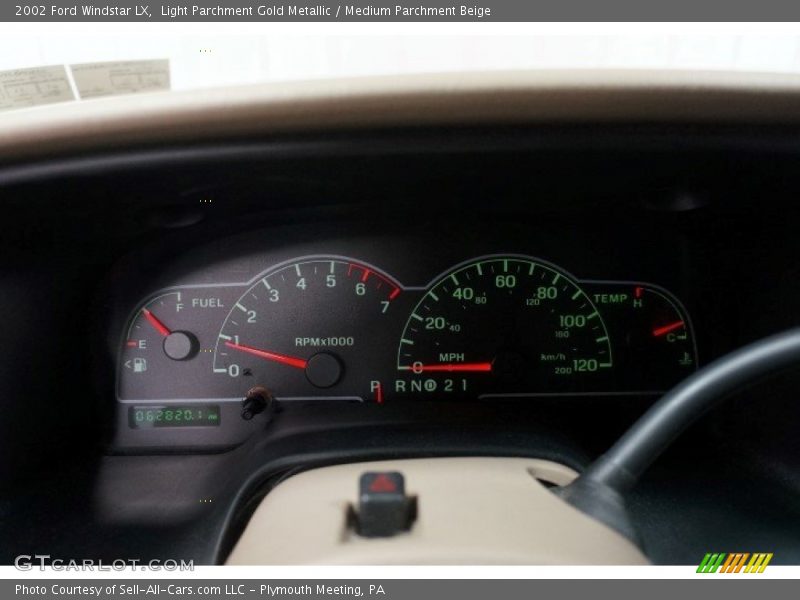 Light Parchment Gold Metallic / Medium Parchment Beige 2002 Ford Windstar LX