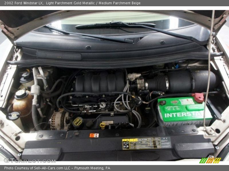 Light Parchment Gold Metallic / Medium Parchment Beige 2002 Ford Windstar LX
