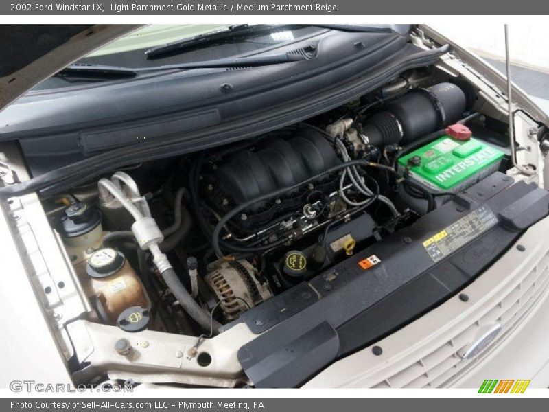 Light Parchment Gold Metallic / Medium Parchment Beige 2002 Ford Windstar LX