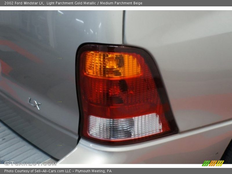 Light Parchment Gold Metallic / Medium Parchment Beige 2002 Ford Windstar LX