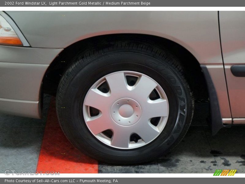 Light Parchment Gold Metallic / Medium Parchment Beige 2002 Ford Windstar LX