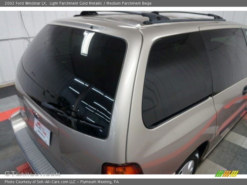 Light Parchment Gold Metallic / Medium Parchment Beige 2002 Ford Windstar LX