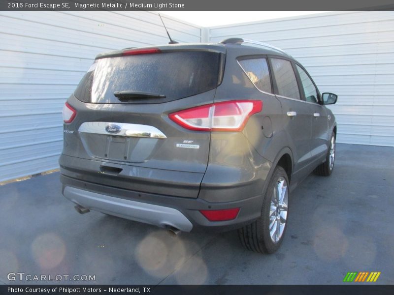 Magnetic Metallic / Medium Light Stone 2016 Ford Escape SE