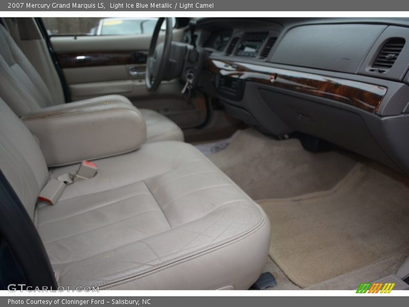 Light Ice Blue Metallic / Light Camel 2007 Mercury Grand Marquis LS