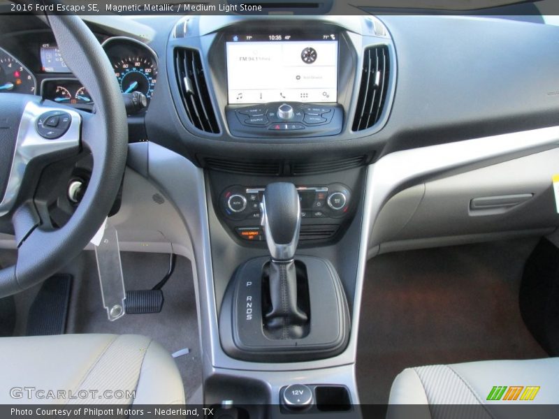 Magnetic Metallic / Medium Light Stone 2016 Ford Escape SE
