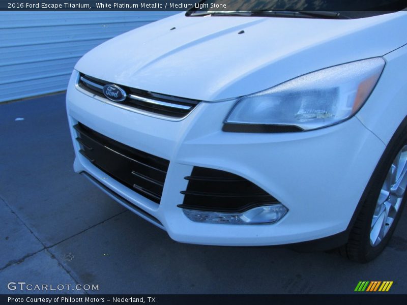 White Platinum Metallic / Medium Light Stone 2016 Ford Escape Titanium