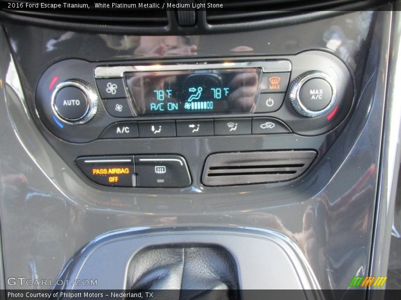 White Platinum Metallic / Medium Light Stone 2016 Ford Escape Titanium
