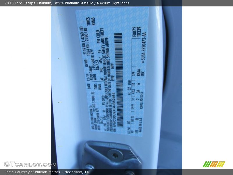 White Platinum Metallic / Medium Light Stone 2016 Ford Escape Titanium
