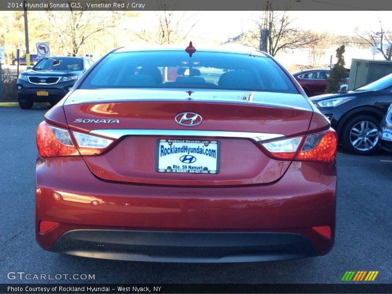 Venetian Red / Gray 2014 Hyundai Sonata GLS