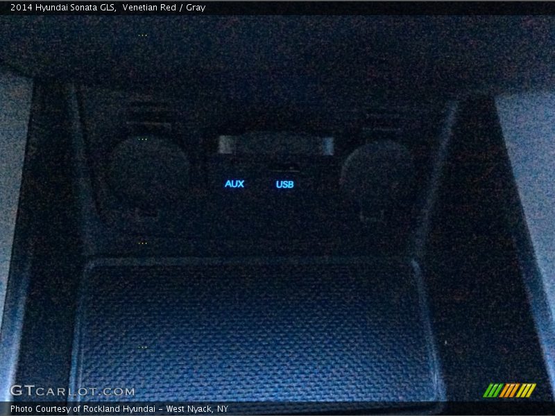 Venetian Red / Gray 2014 Hyundai Sonata GLS