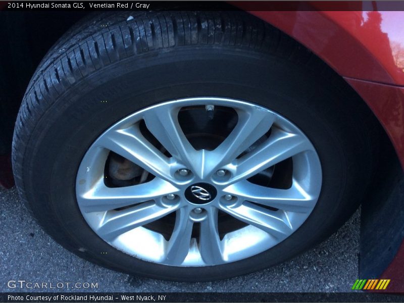 Venetian Red / Gray 2014 Hyundai Sonata GLS