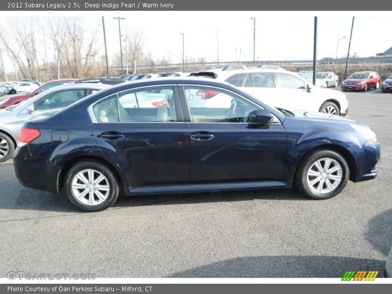 Deep Indigo Pearl / Warm Ivory 2012 Subaru Legacy 2.5i