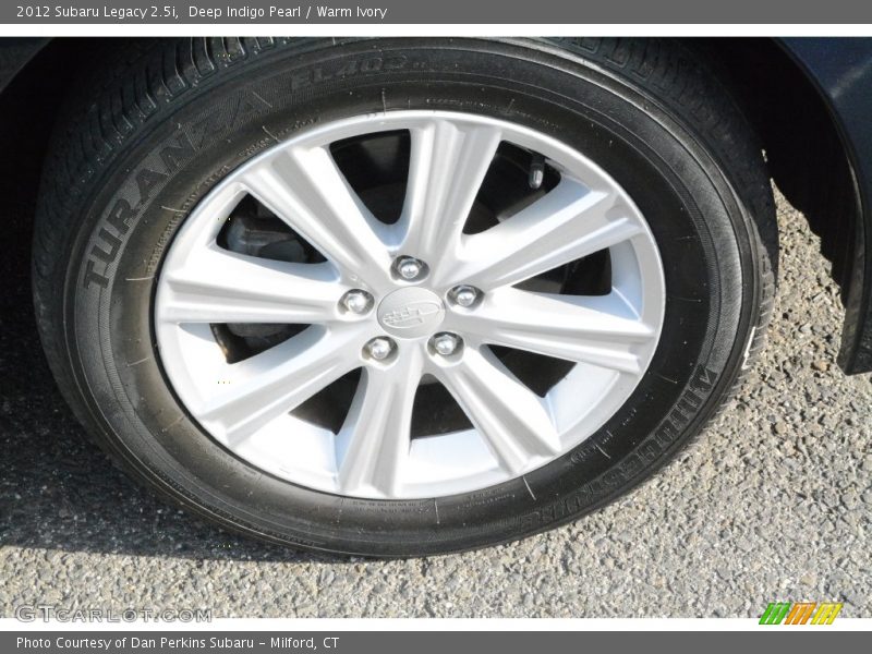 Deep Indigo Pearl / Warm Ivory 2012 Subaru Legacy 2.5i