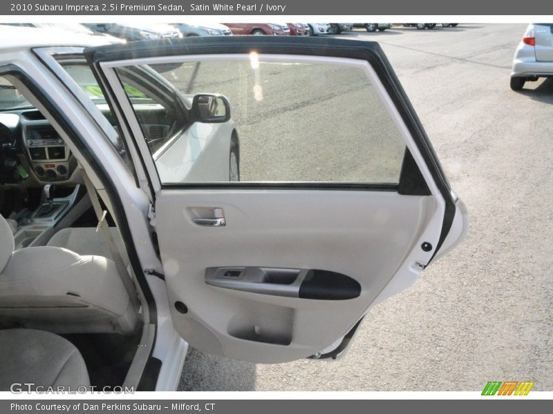Satin White Pearl / Ivory 2010 Subaru Impreza 2.5i Premium Sedan