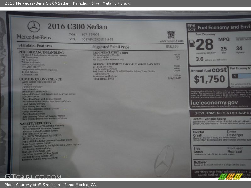 Palladium Silver Metallic / Black 2016 Mercedes-Benz C 300 Sedan