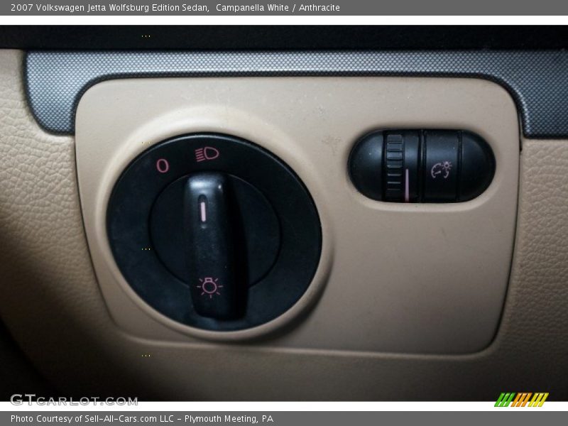 Campanella White / Anthracite 2007 Volkswagen Jetta Wolfsburg Edition Sedan