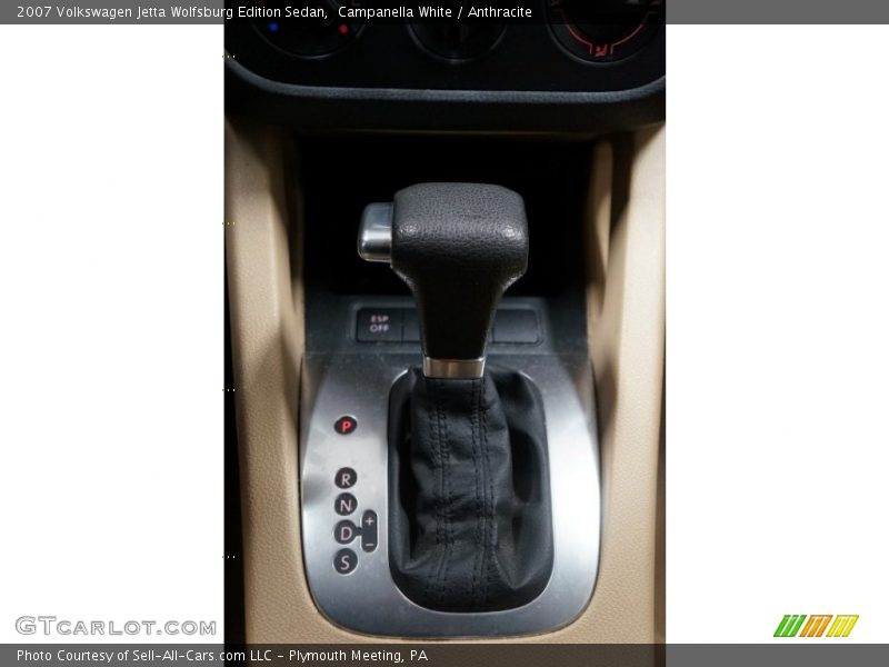 Campanella White / Anthracite 2007 Volkswagen Jetta Wolfsburg Edition Sedan
