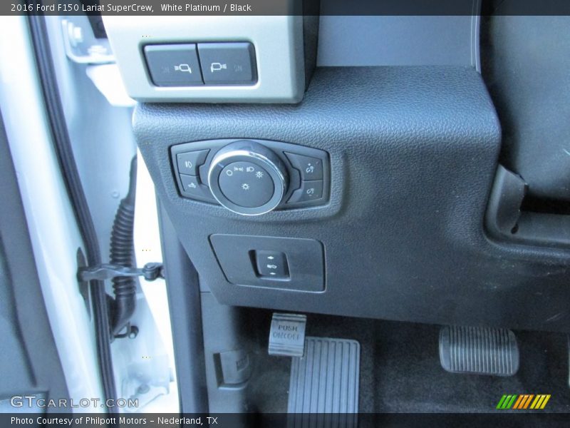 White Platinum / Black 2016 Ford F150 Lariat SuperCrew