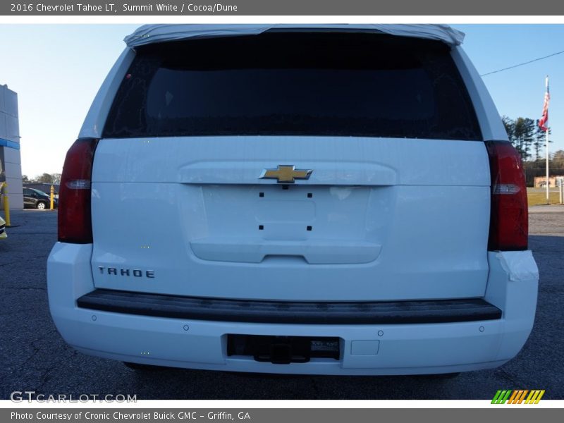 Summit White / Cocoa/Dune 2016 Chevrolet Tahoe LT