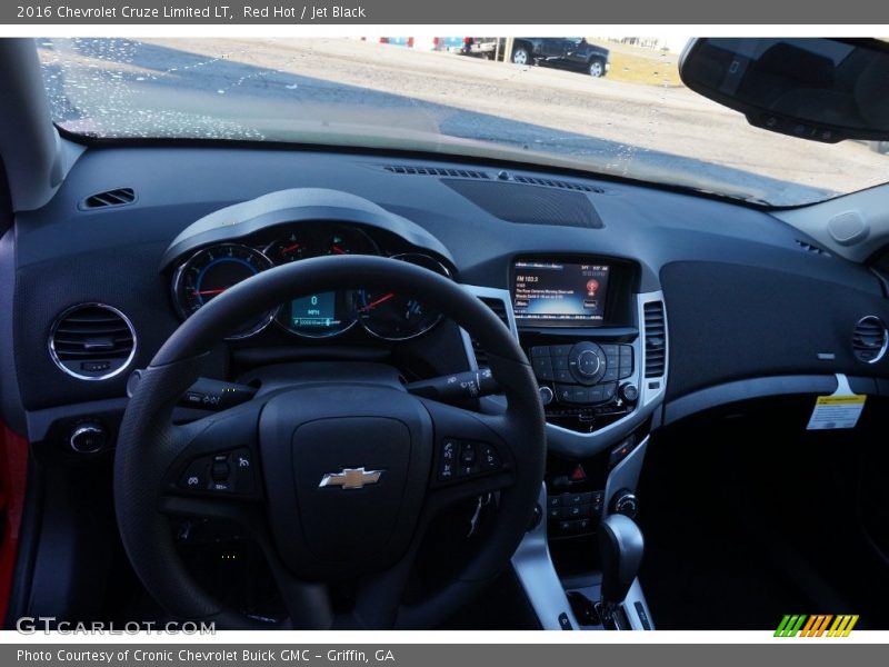 Red Hot / Jet Black 2016 Chevrolet Cruze Limited LT