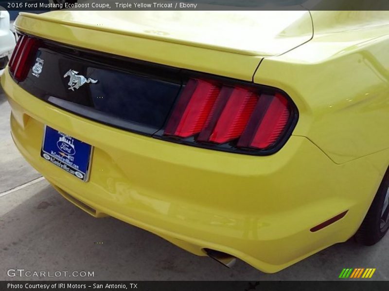 Triple Yellow Tricoat / Ebony 2016 Ford Mustang EcoBoost Coupe
