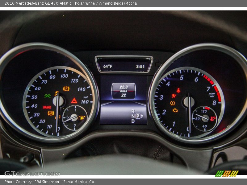 Polar White / Almond Beige/Mocha 2016 Mercedes-Benz GL 450 4Matic