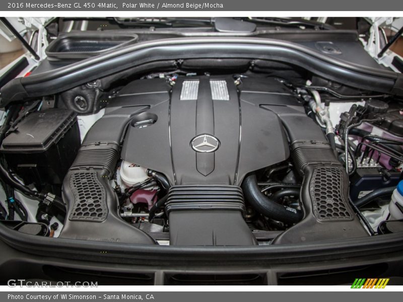 Polar White / Almond Beige/Mocha 2016 Mercedes-Benz GL 450 4Matic