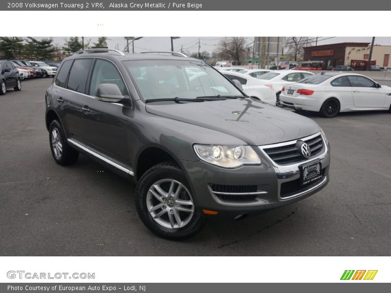 Alaska Grey Metallic / Pure Beige 2008 Volkswagen Touareg 2 VR6