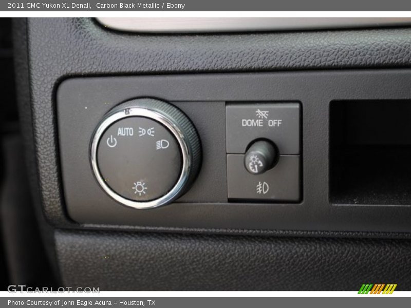 Carbon Black Metallic / Ebony 2011 GMC Yukon XL Denali